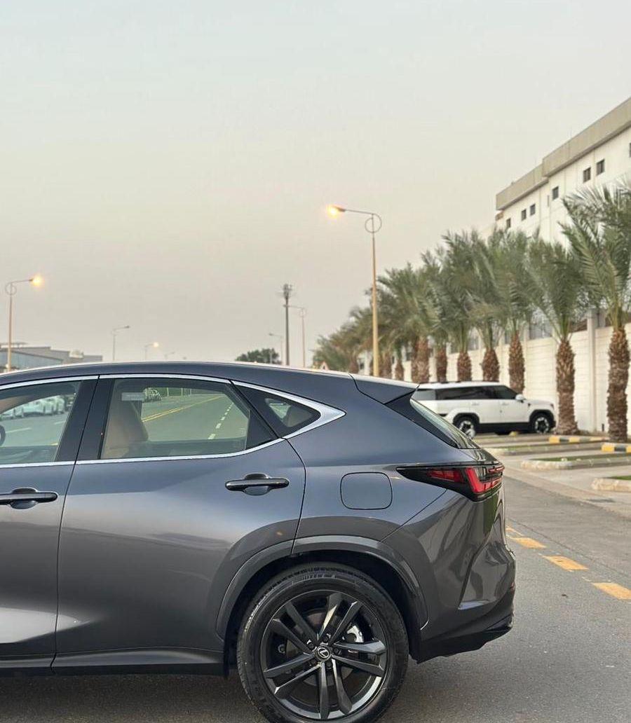 لكزس NX350 2024