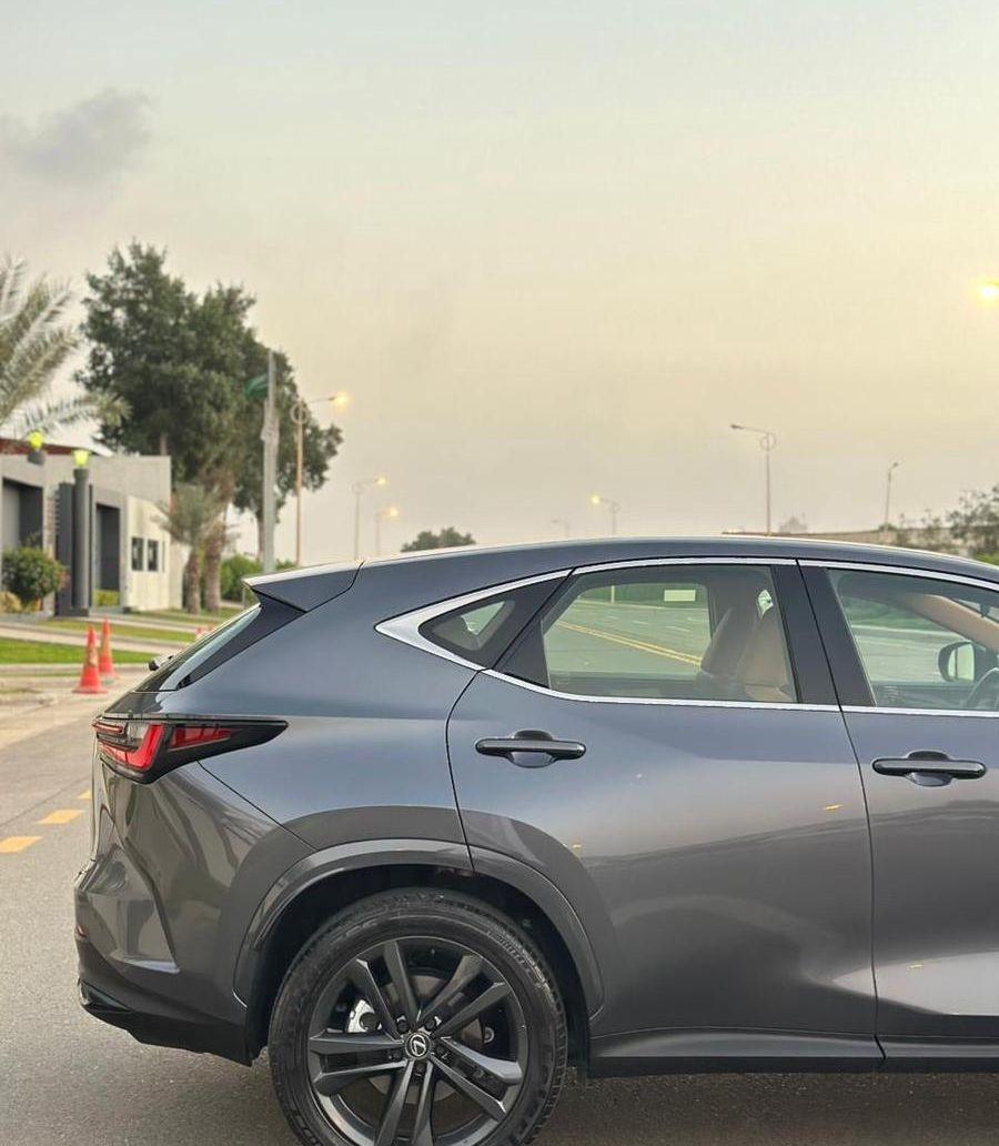 لكزس NX350 2024