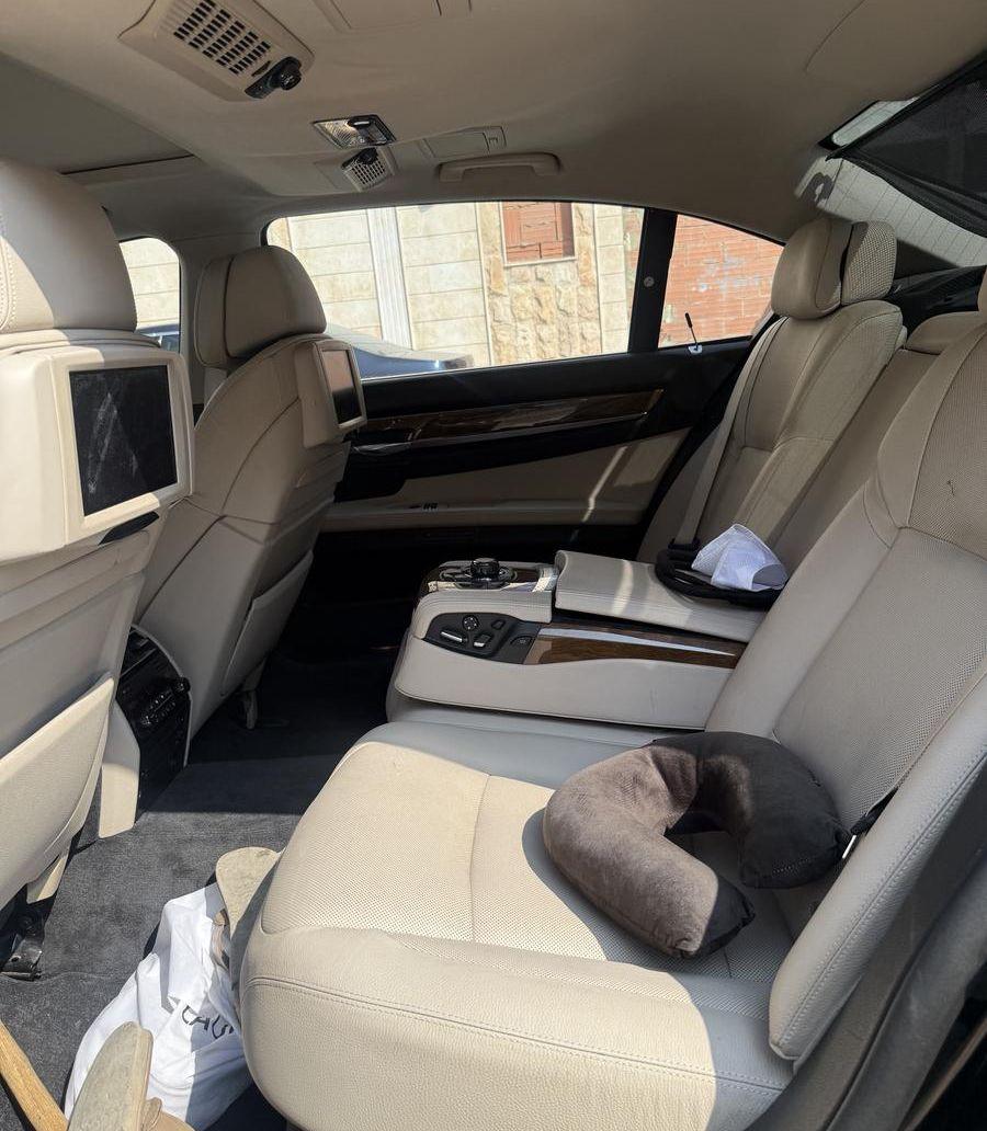 بي ام 750