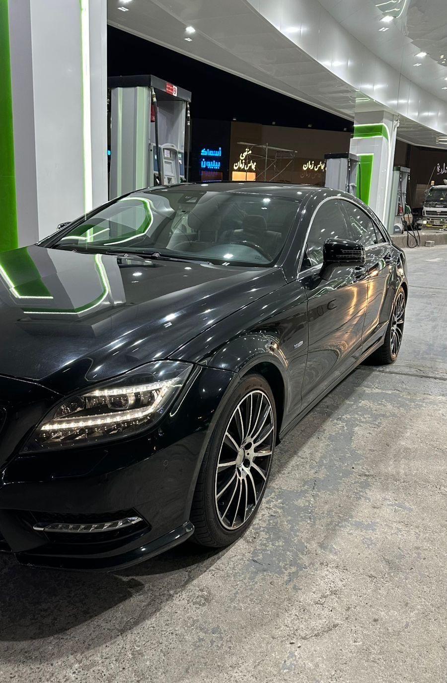 مرسيدس cls 2012