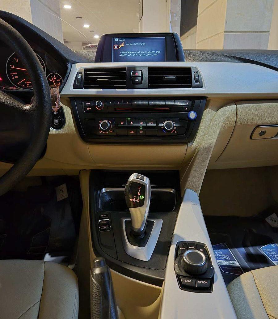 بي ام 320