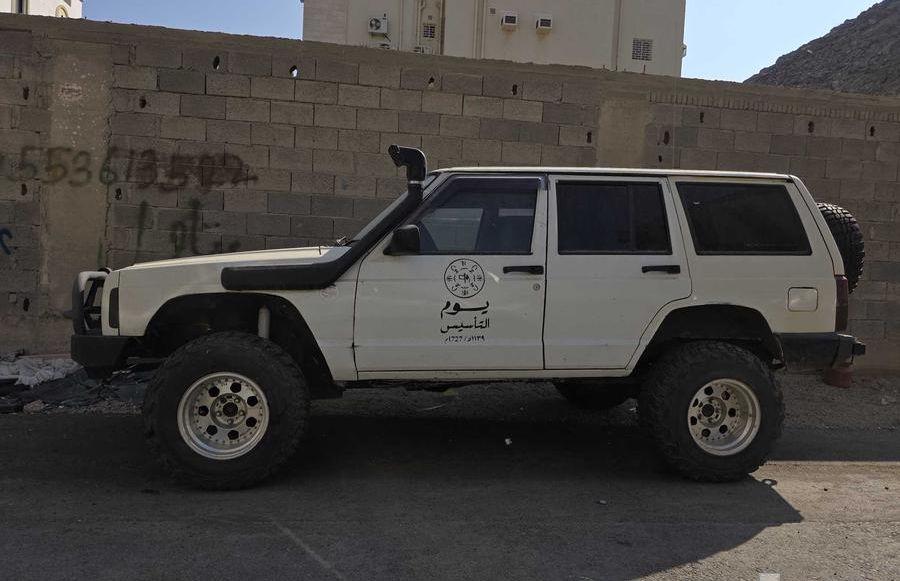 للبيع شيروكي 98