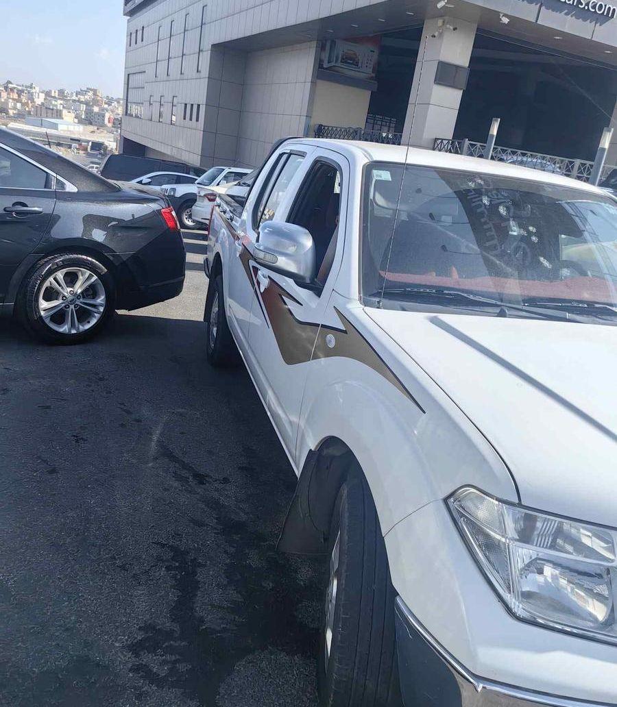 نيسان نيفارا 2014