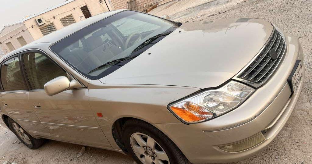 2003 تويوتا افالون