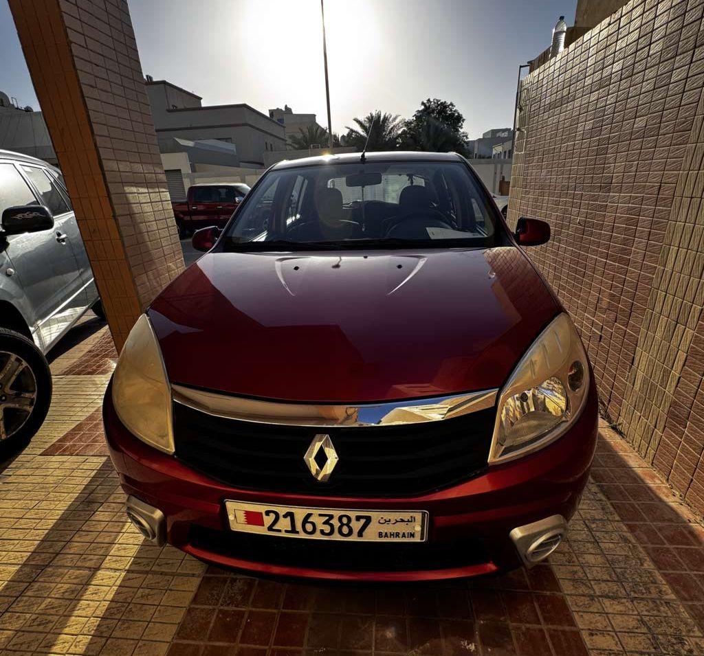 2011 رينو سانديرو