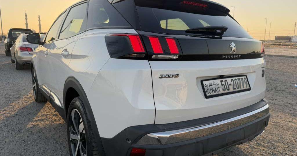 2018 بيجو 3008