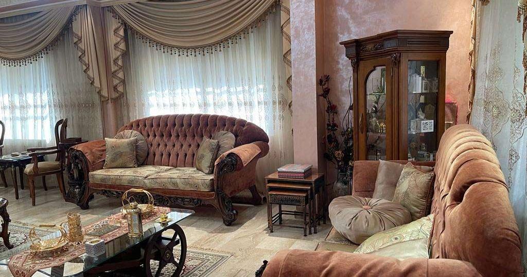 شقه طابقيه للبيع