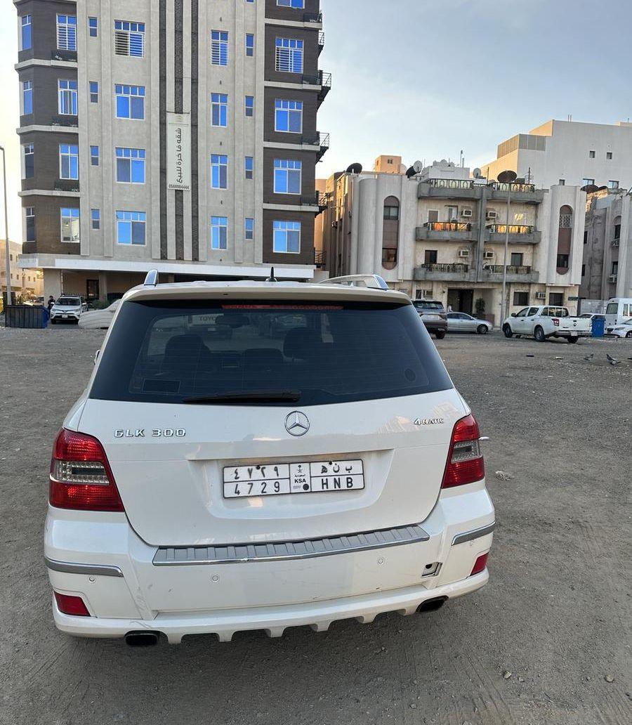 مرسيدس glk 2012