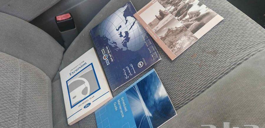 فورد اكسكيرجن 2004
