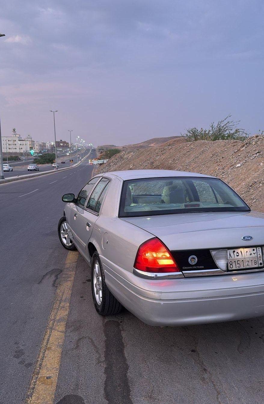 فورد فكتوريا سعودي