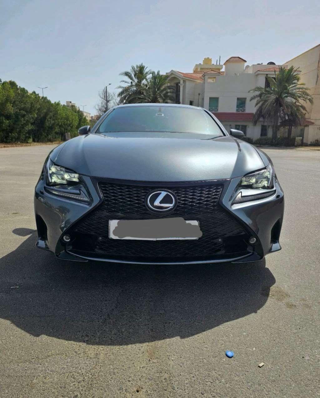 2015 لكزس RC