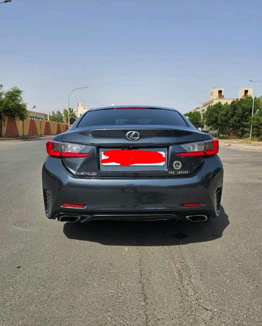 2015 لكزس RC