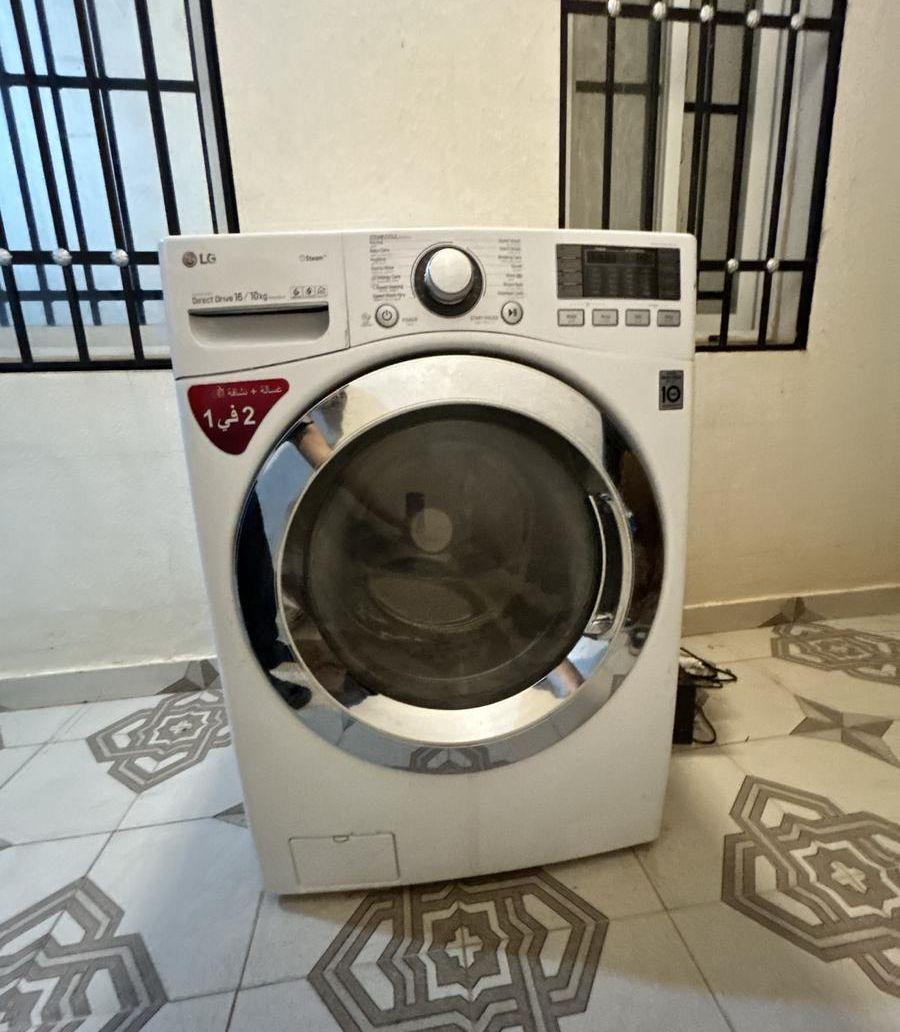 غسالة مع مجفف