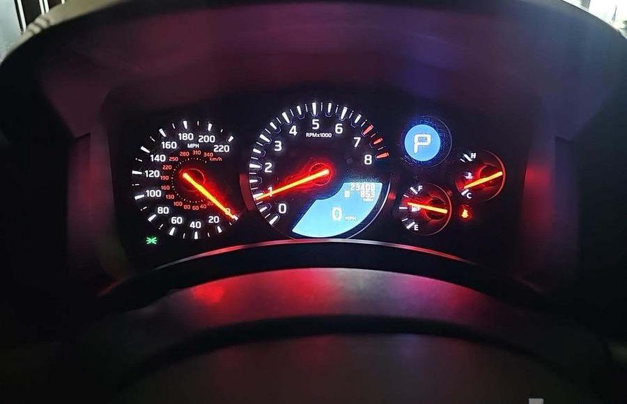 نيسان جي تي