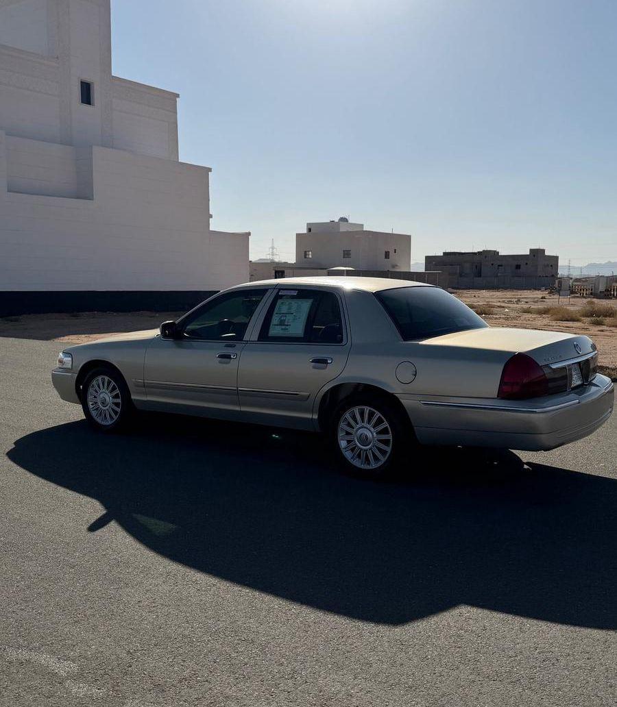 فورد 2008 ماركيز