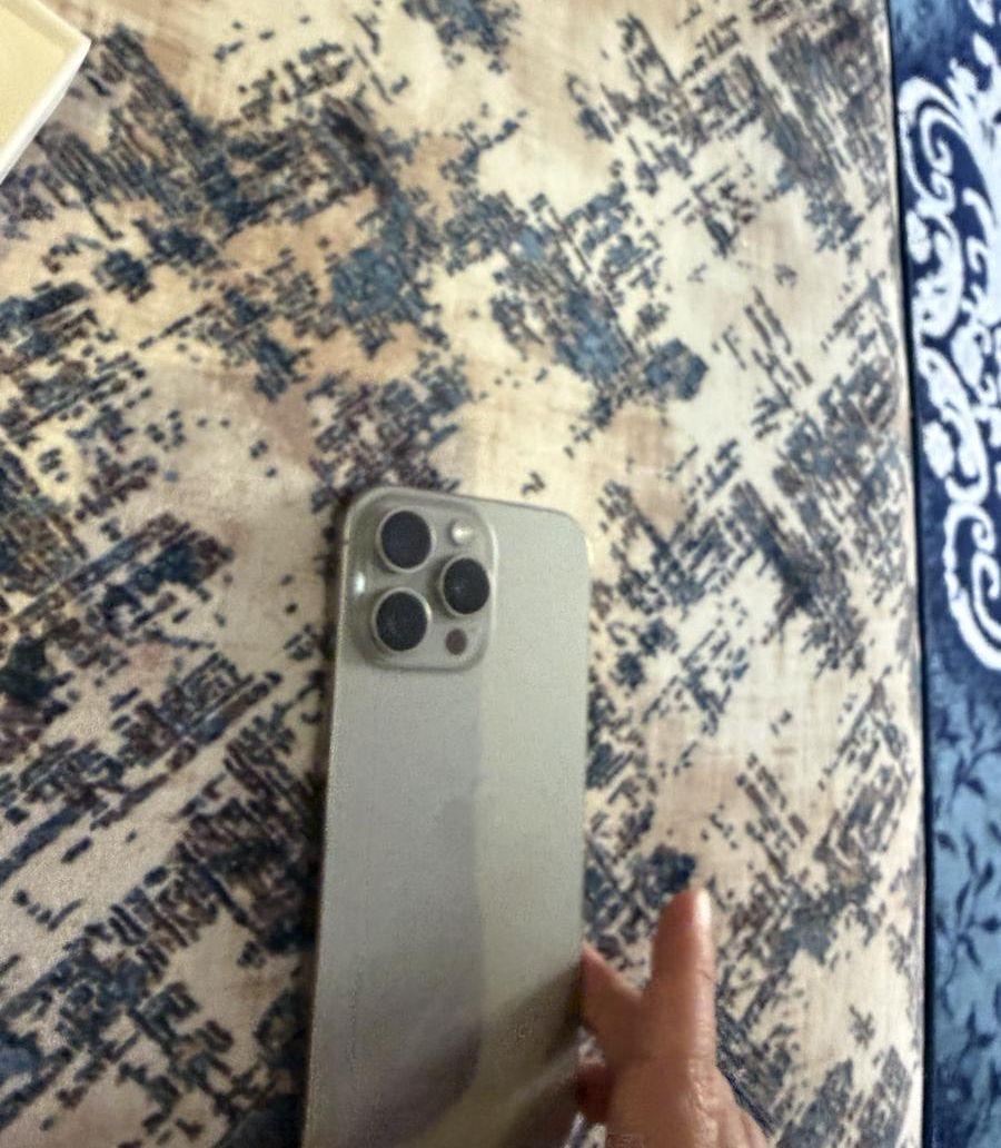 ايفون 16 بروماكس
