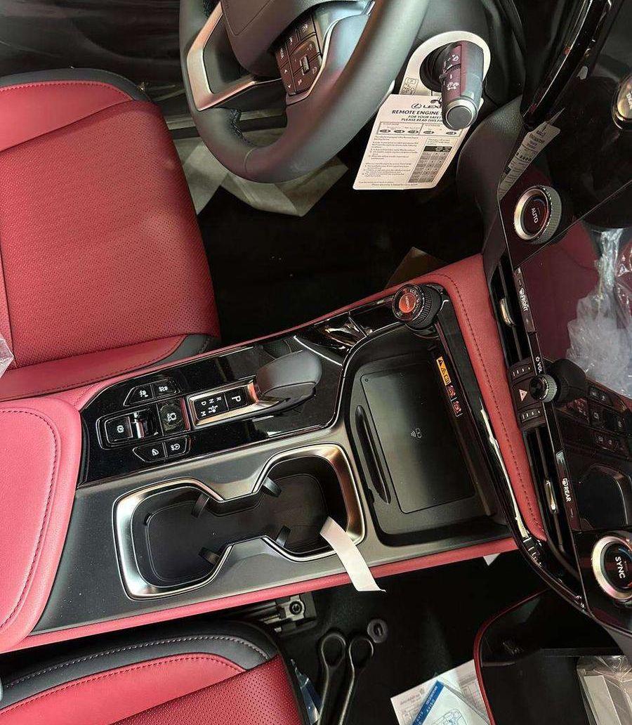 لكزس NX 350