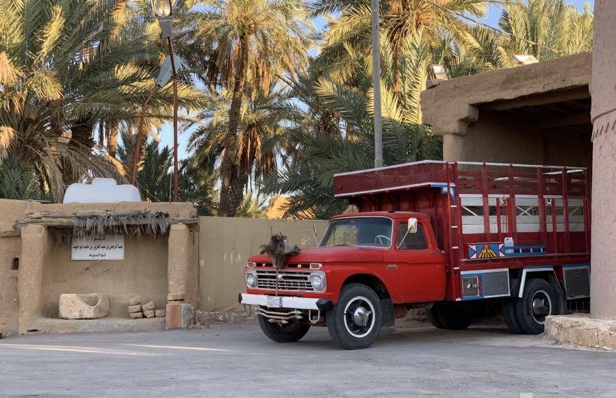 للإيجار فورد لوري