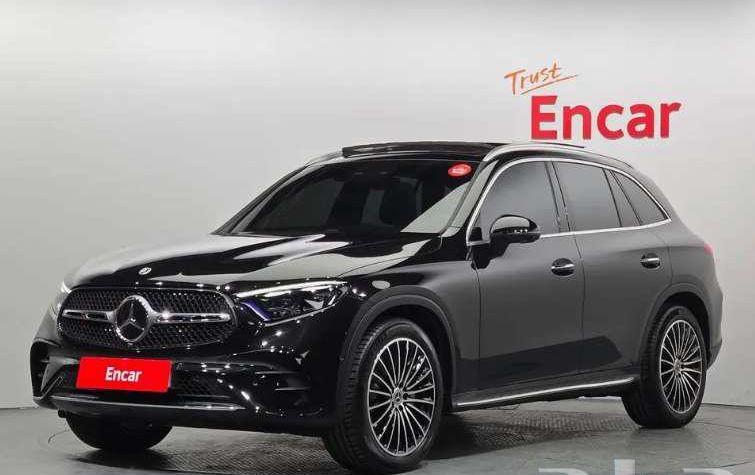 مرسيدس glc300 2024