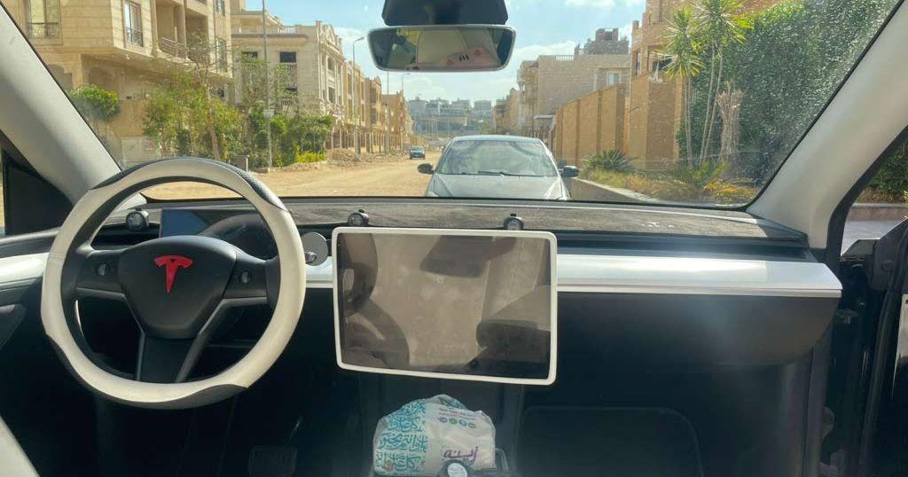 2022 تيسلا موديل