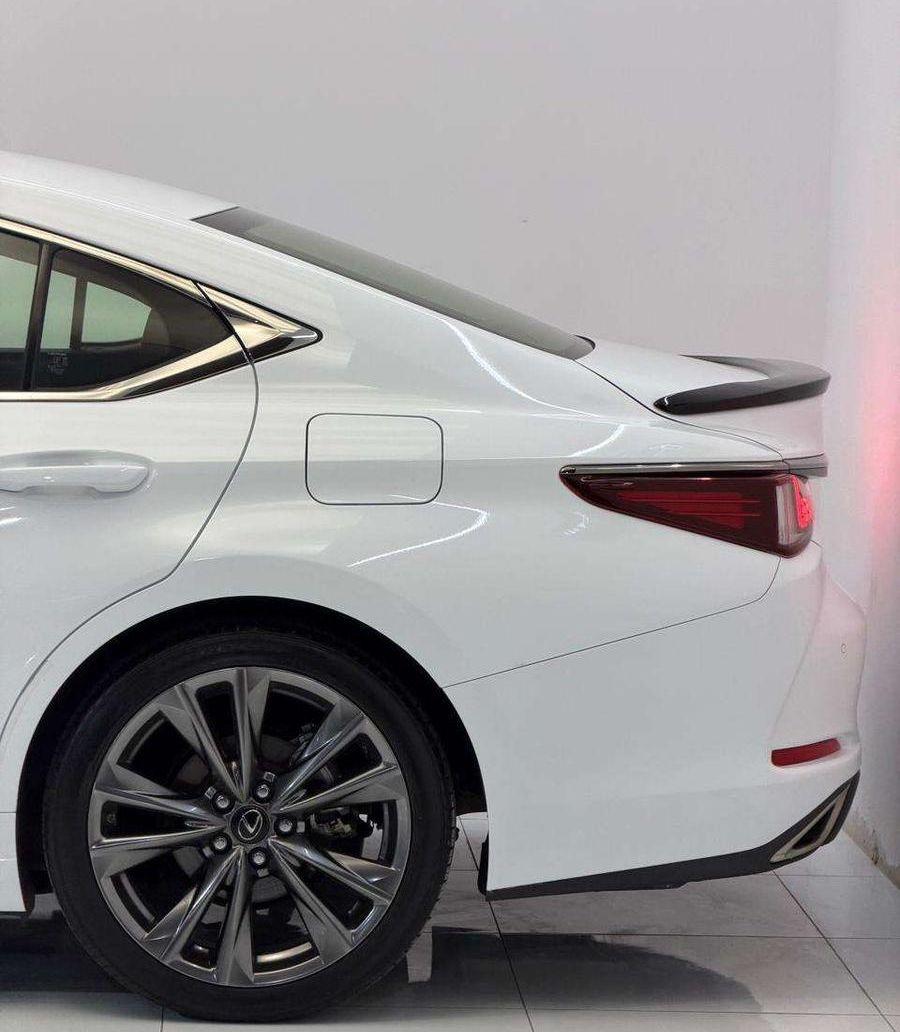لكزس ES350 F
