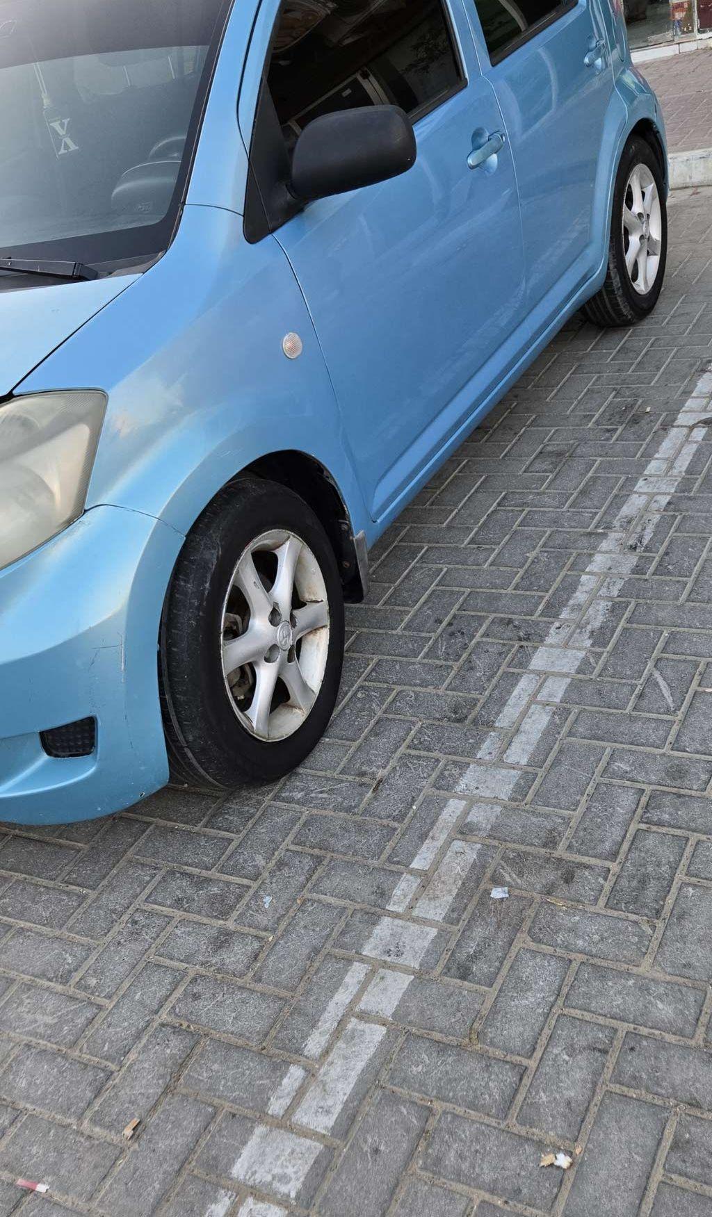 تويوتا Yaris Basic