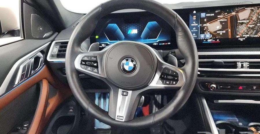 BMW M440i xDrive