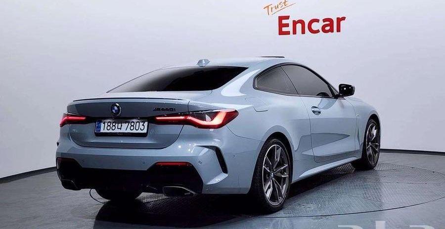 BMW M440i xDrive