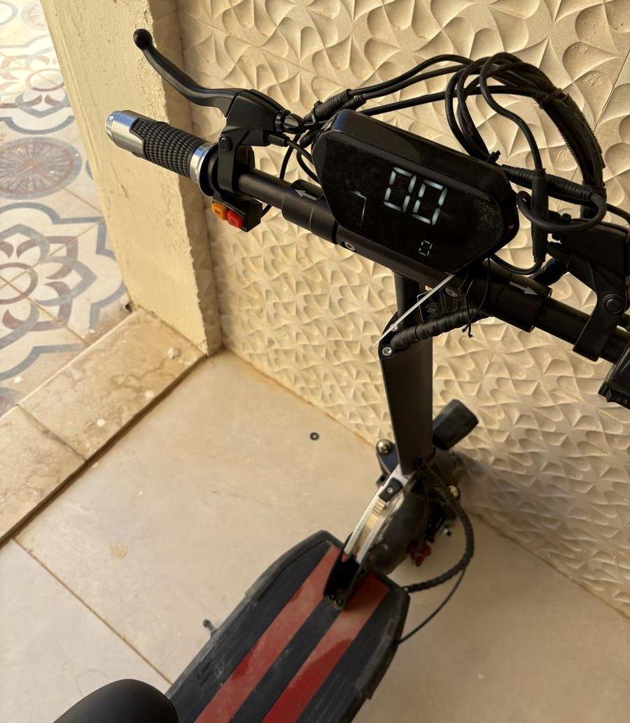 سكوتر الوحش