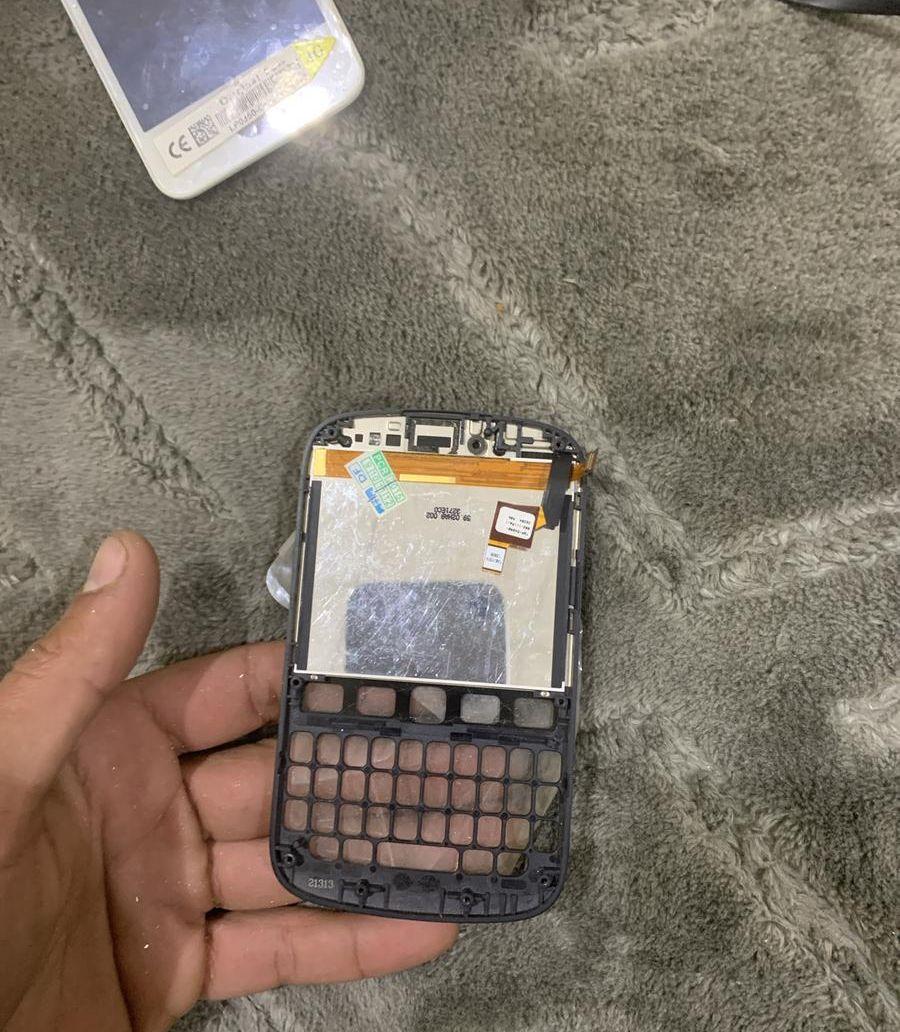 شاشة بلاك بيري