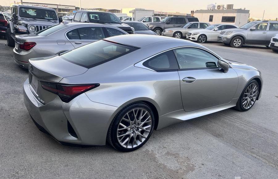 لكزس RC350 موديل