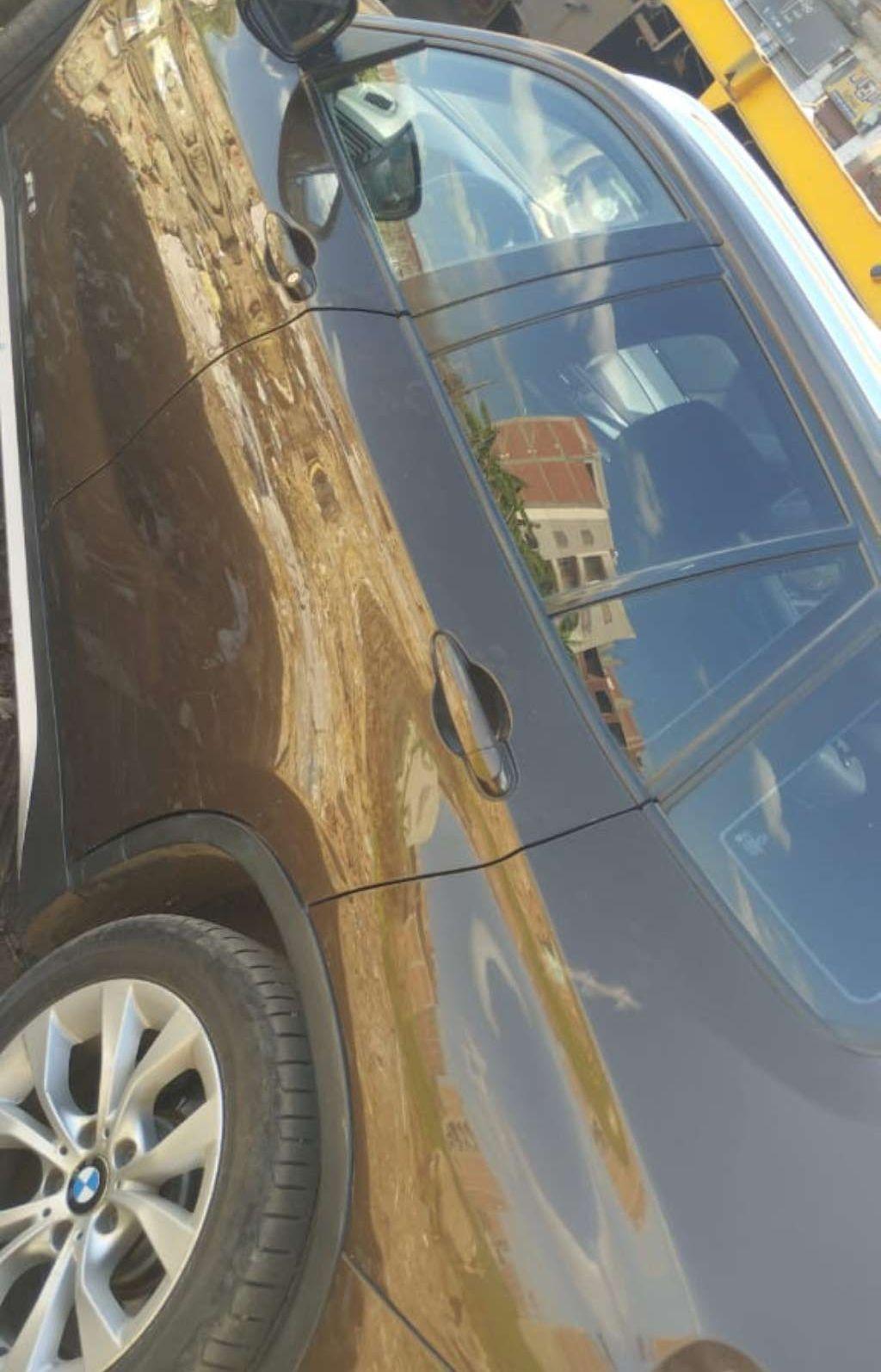 2011 بي ام