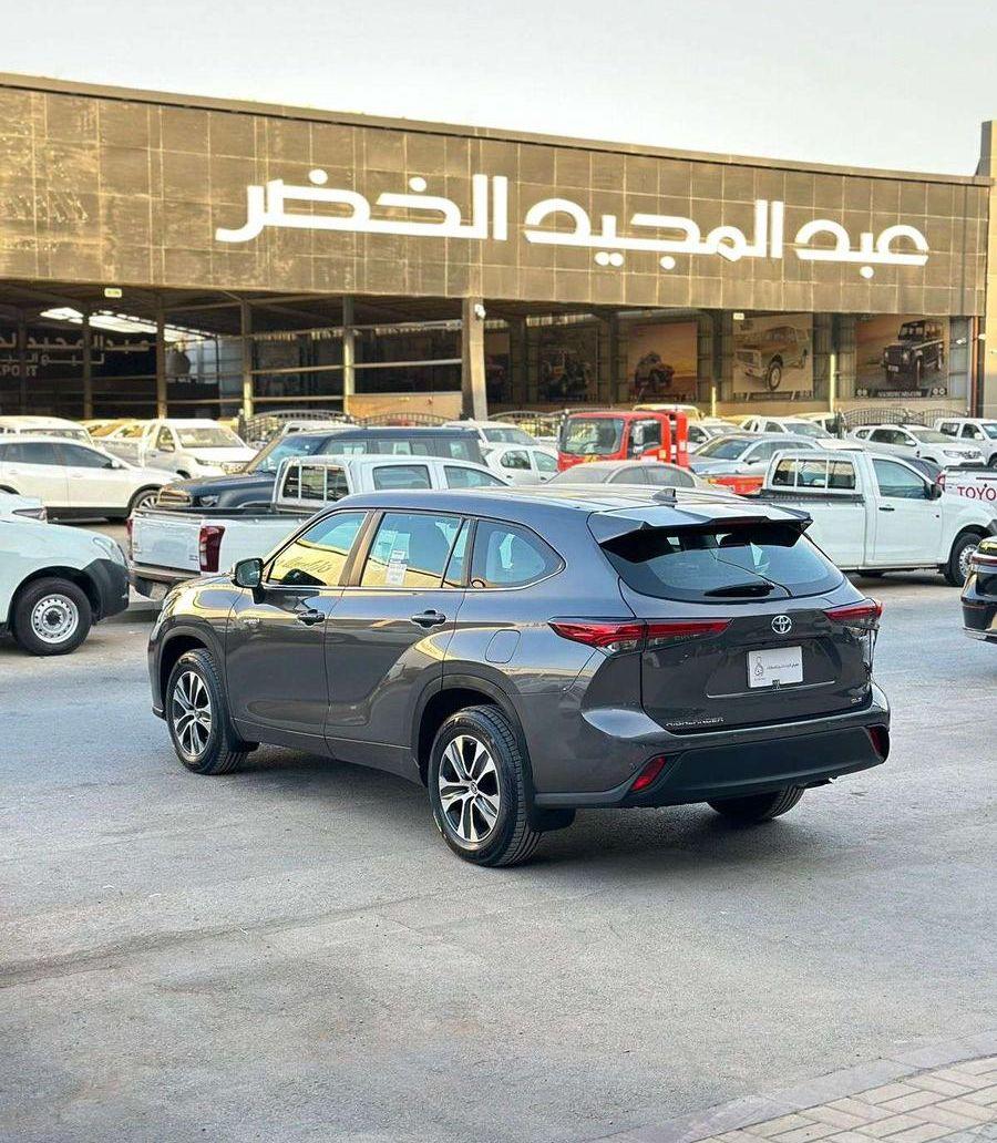 تويوتا هايلندر GLE