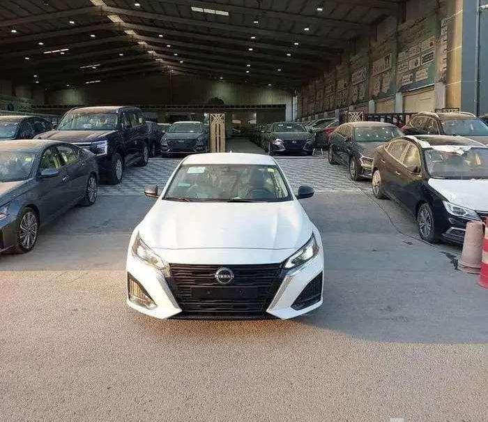 نيسان التيما ستاندر