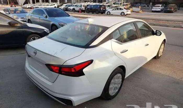 نيسان التيما ستاندر