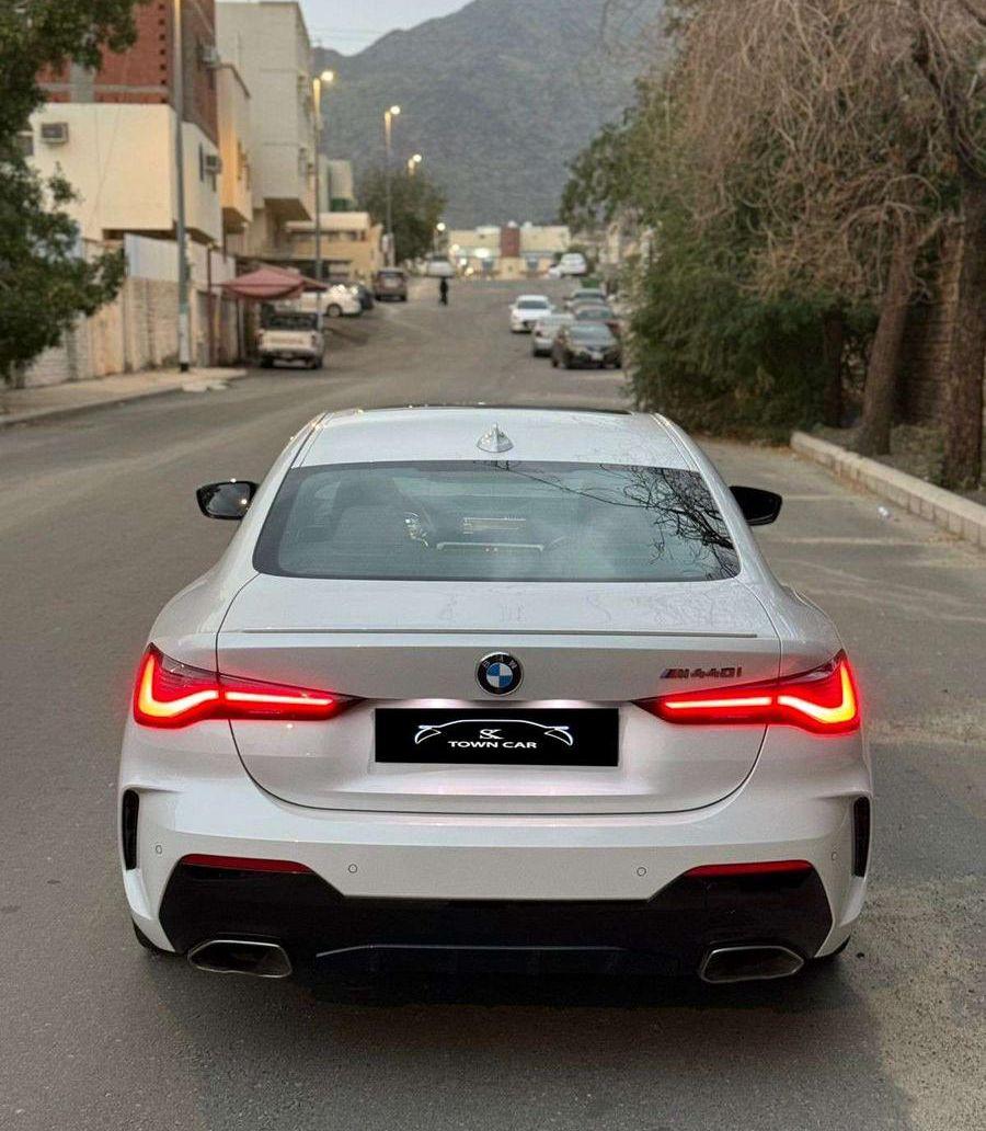 بي ام دبليو