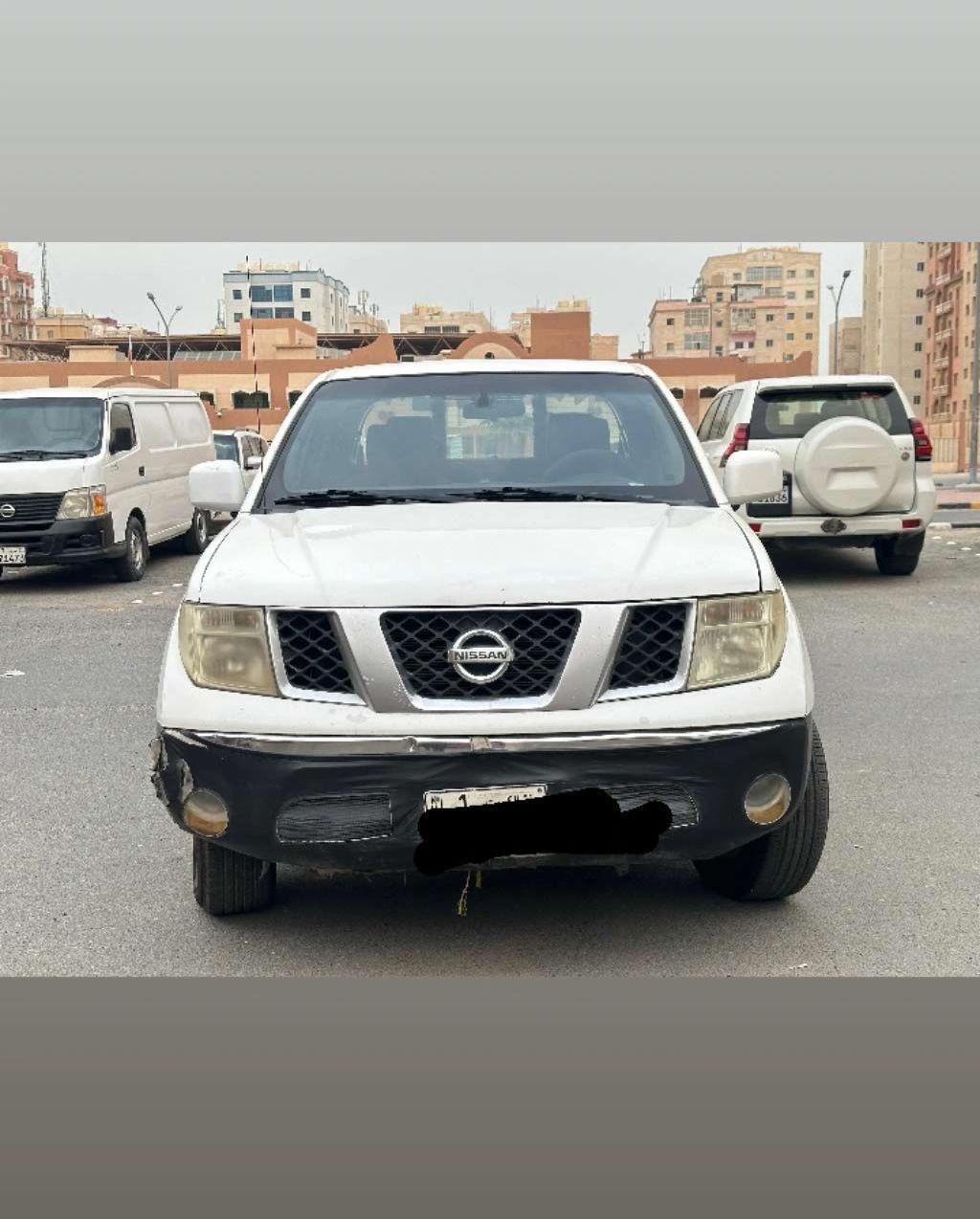 2011 نيسان نافارا