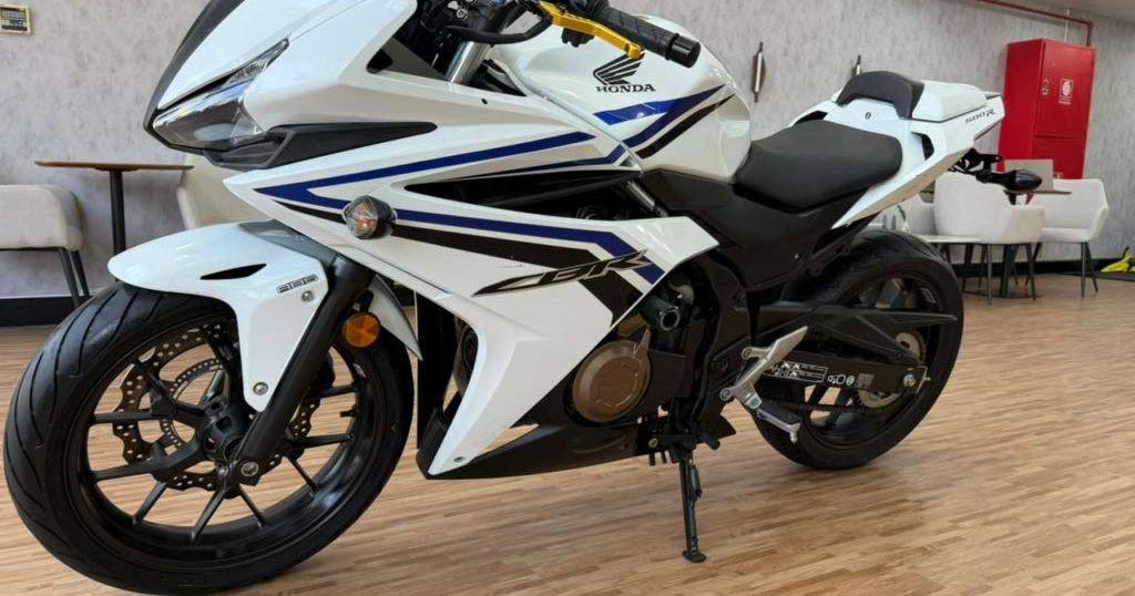 2016 هوندا CBR500R