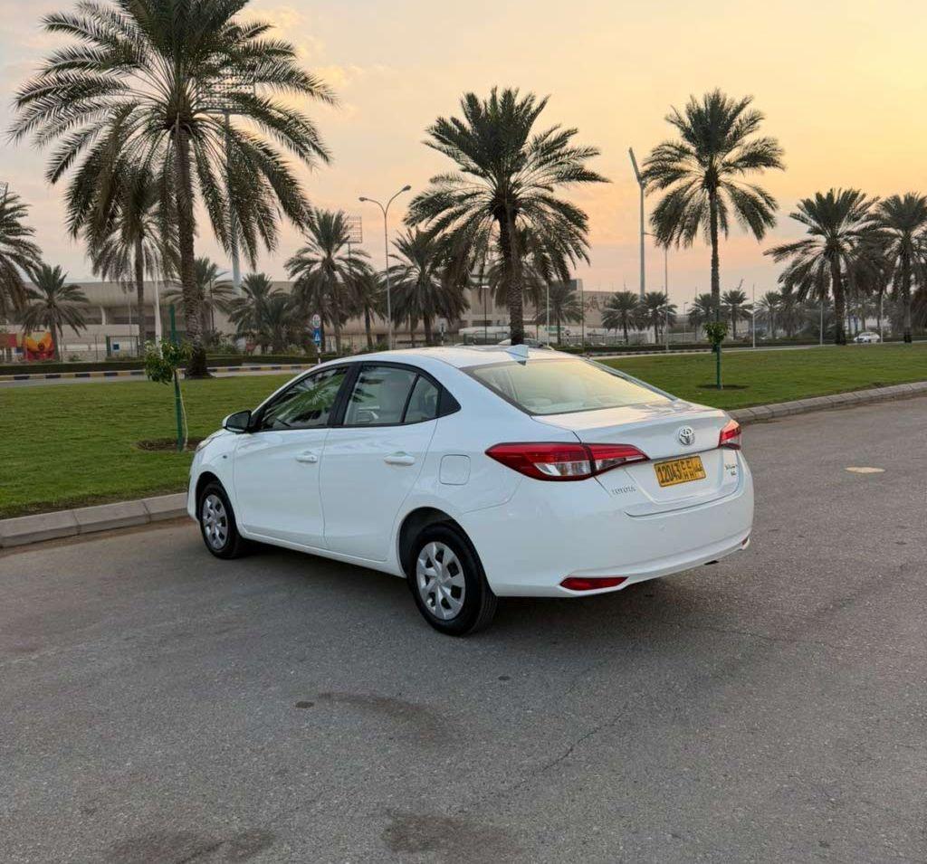 2019 تويوتا يارس