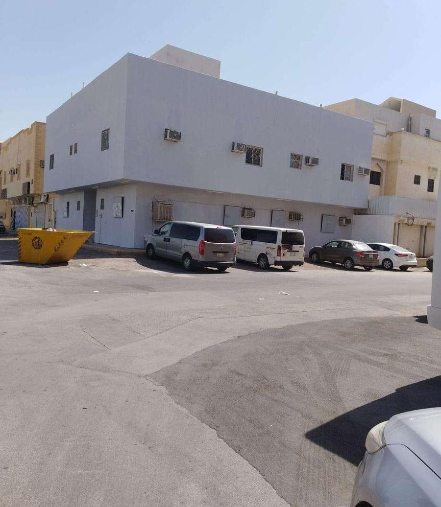عمارة تجارية للبيع