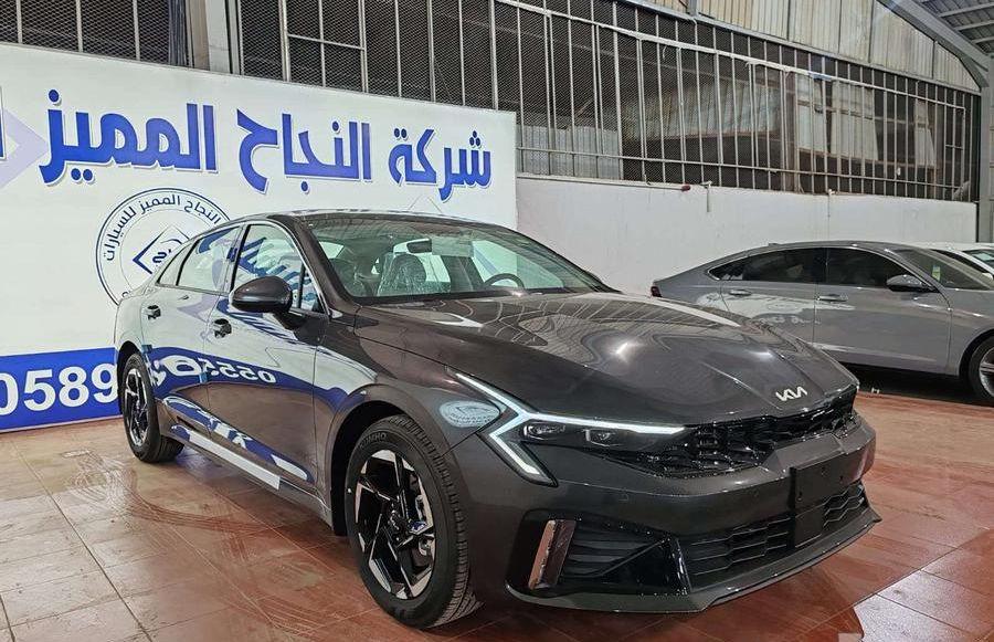 كيا K5 نص