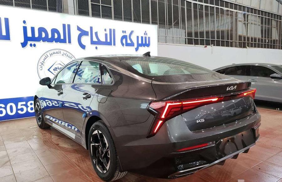 كيا K5 نص