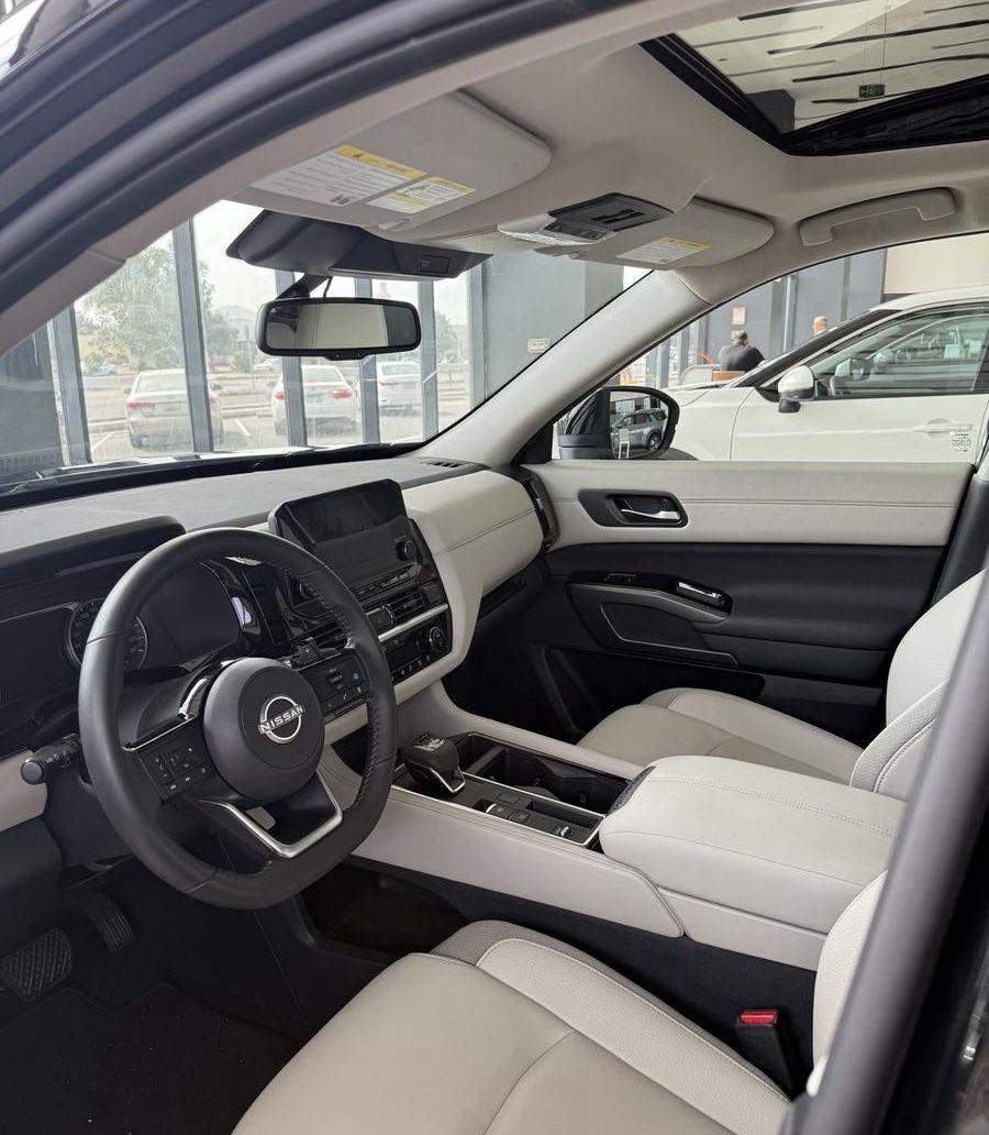 باثفايندر 2025 SV