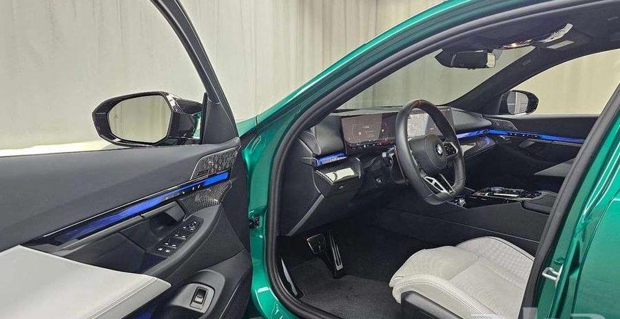 BMW M5 2025