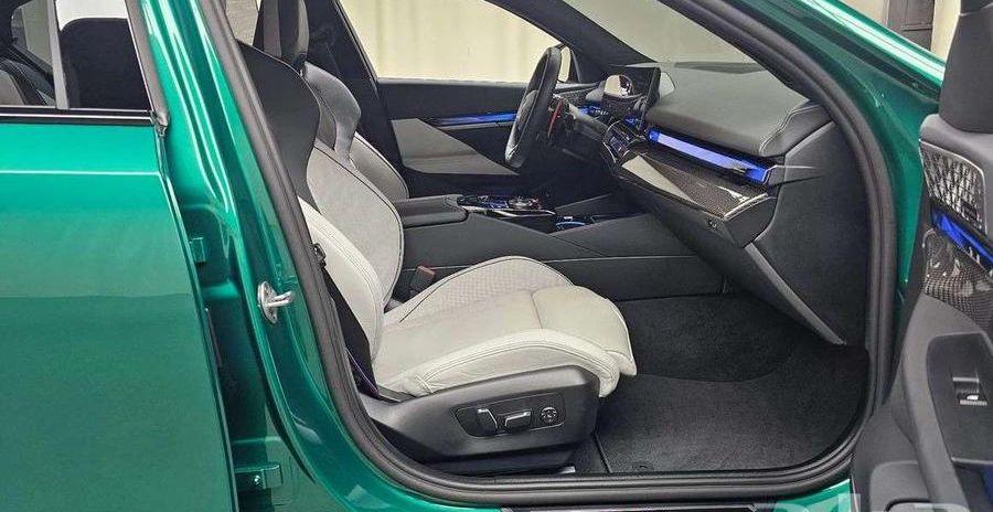 BMW M5 2025