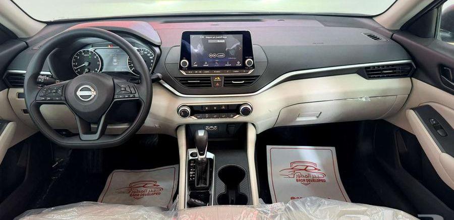نيسان التيما اس