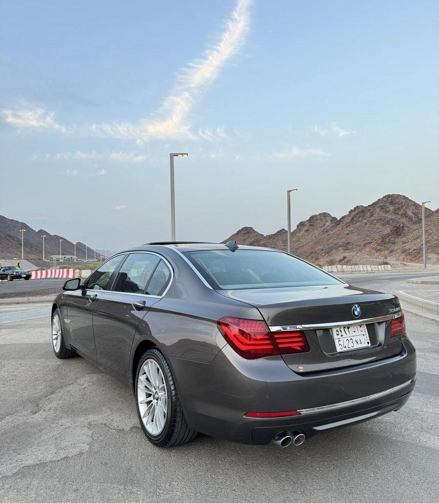 BMW 730LI 2013