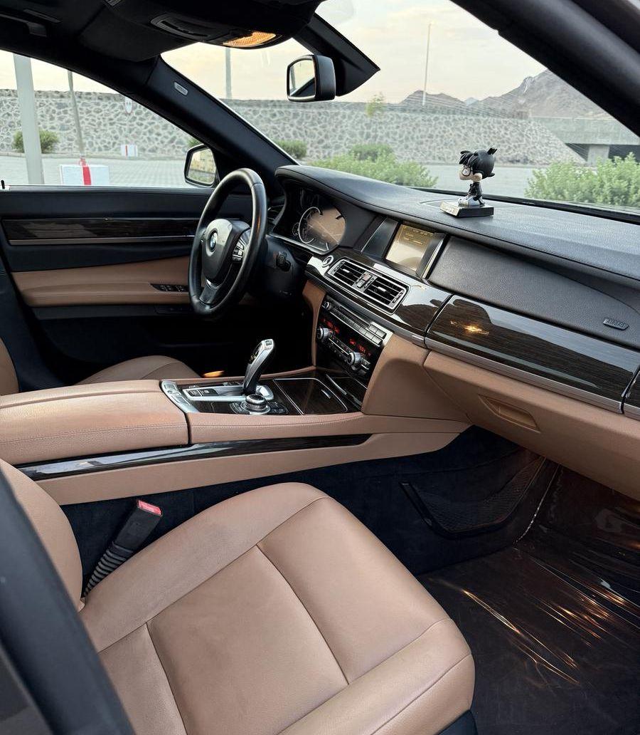 BMW 730LI 2013