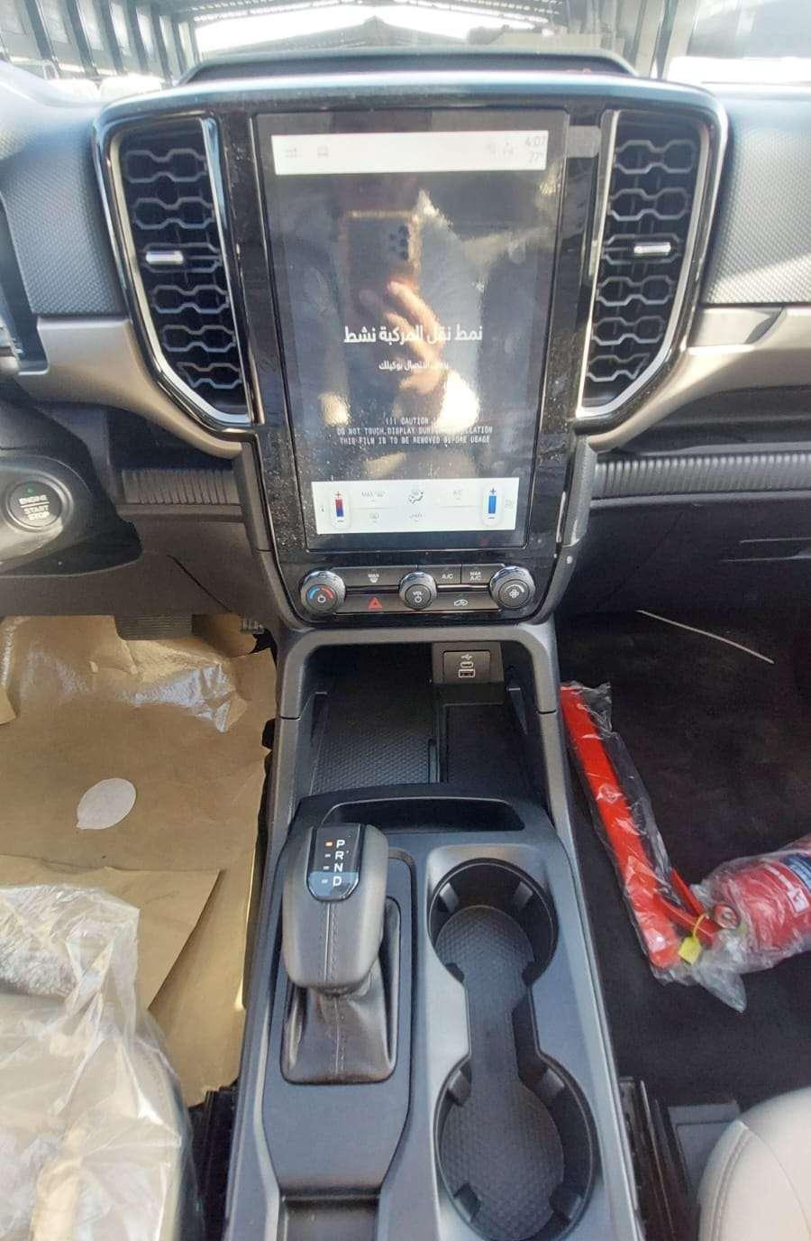 فورد ايفريست XLS