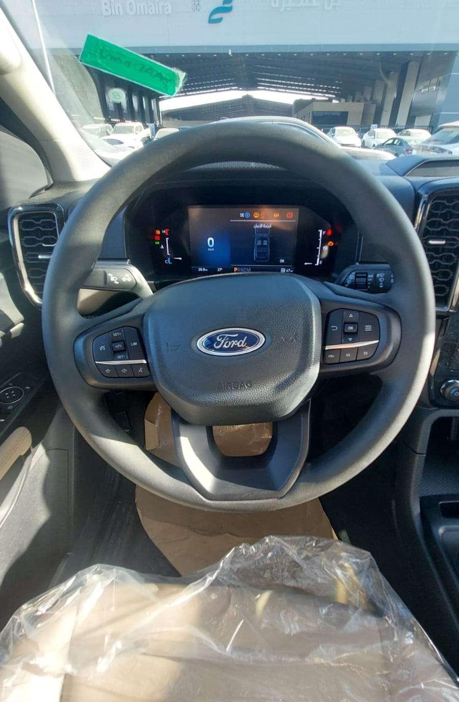 فورد ايفريست XLS